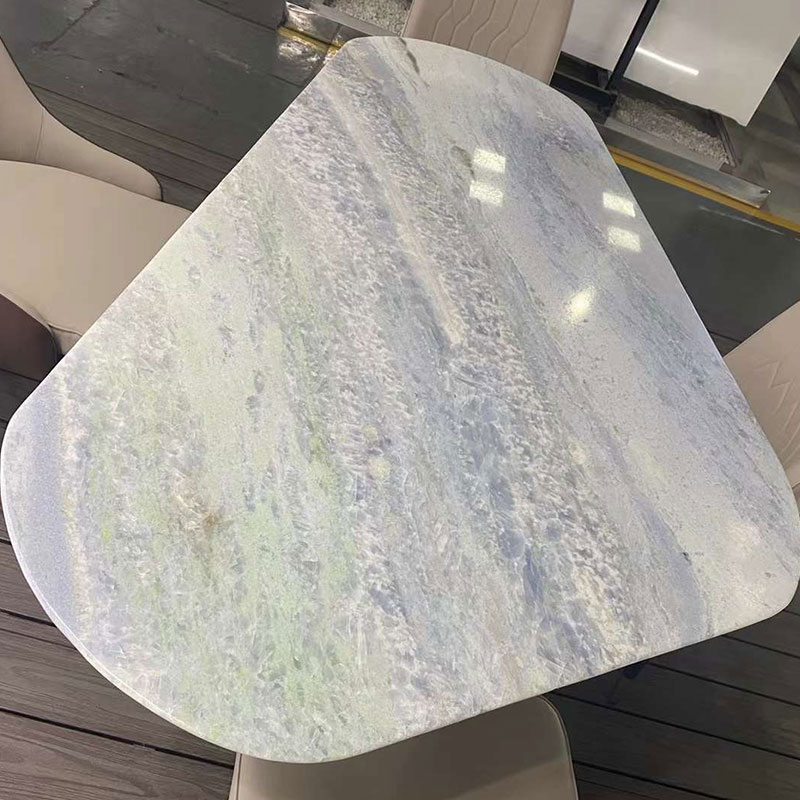 Table de dalle de style nordique en marbre de cristal bleu brésilien Aura