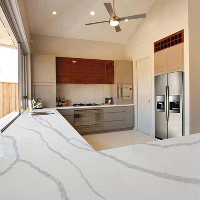 Fournisseurs de comptoirs de cuisine en quartz à l'aspect de marbre blanc en gros