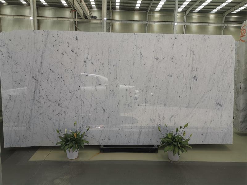 Dalles de marbre blanc italien de Carrare 12x24 prix d'usine en pierre
