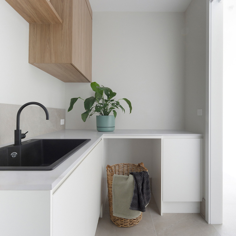 Tuile de dalles de quartzite blanc Arctic Glacier avec veinage noir