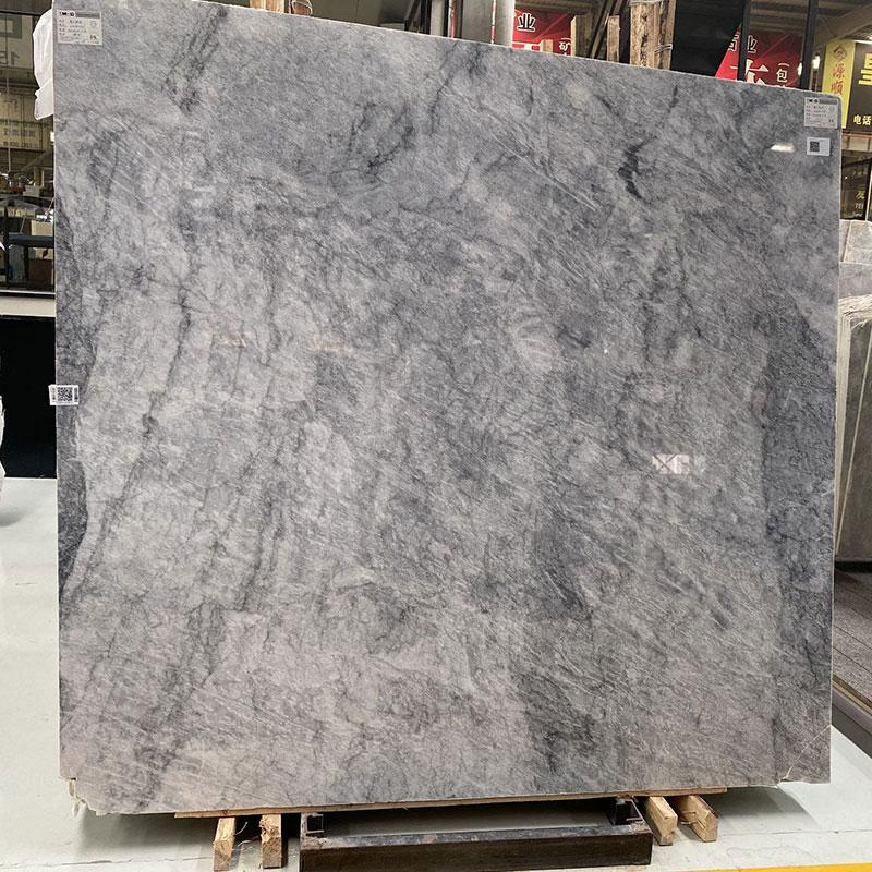 Comptoirs en dalles de marbre gris royal