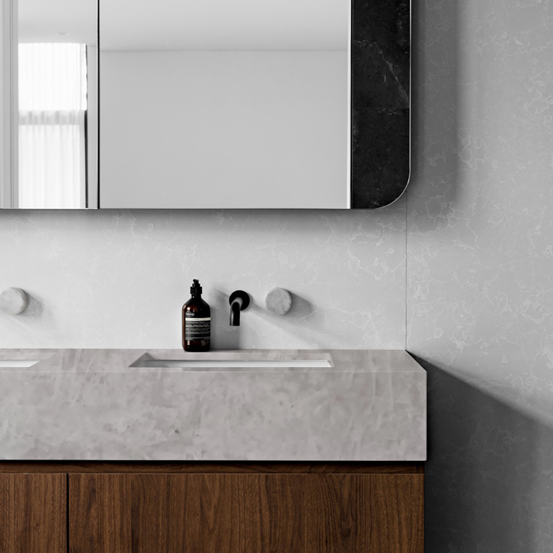 Comptoirs de cuisine en quartzite blanc glacier