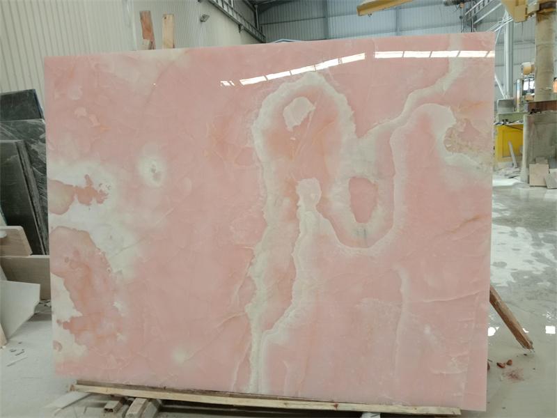 Comptoirs en marbre rose onyx