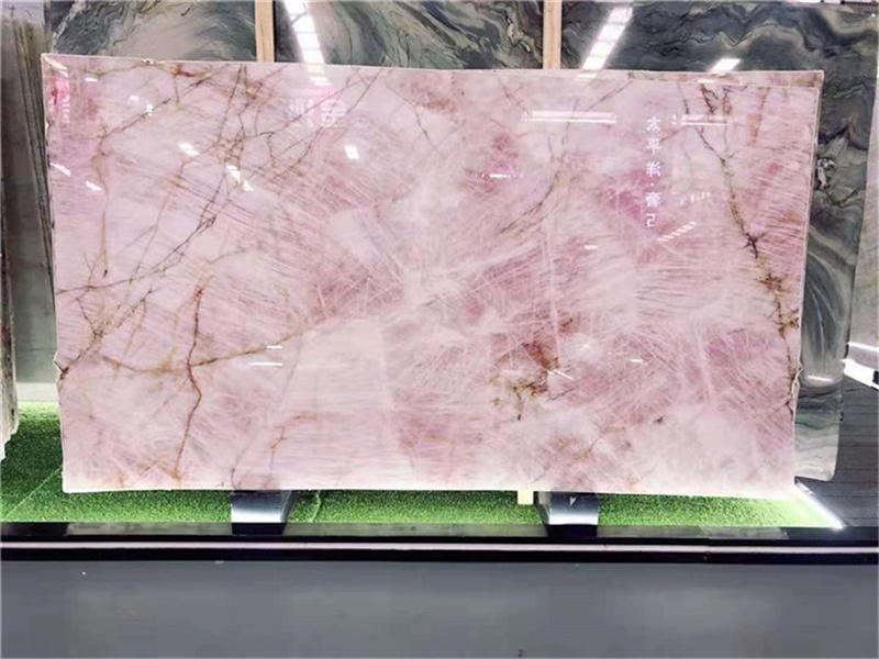Comptoirs de dalles de quartzite rose