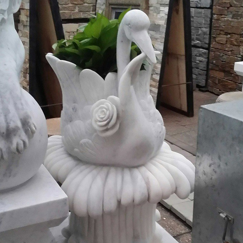 Statue de cygne en granit naturel