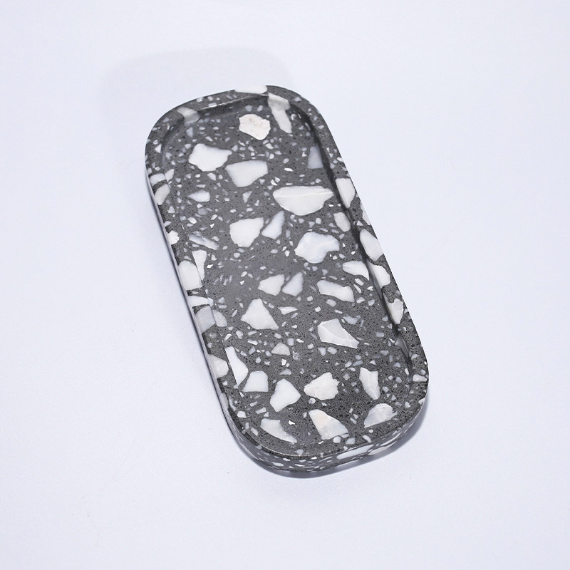 Plateau ovale de service en terrazzo gris