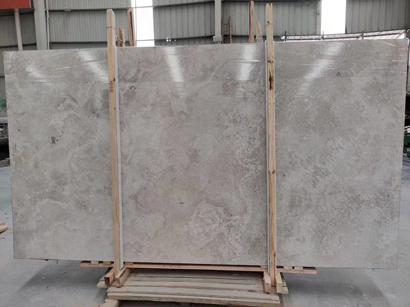 Dalles de marbre en bois blanc