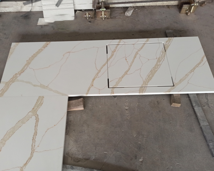 5017 Calacatta Gold Classic White Quartz Countertops