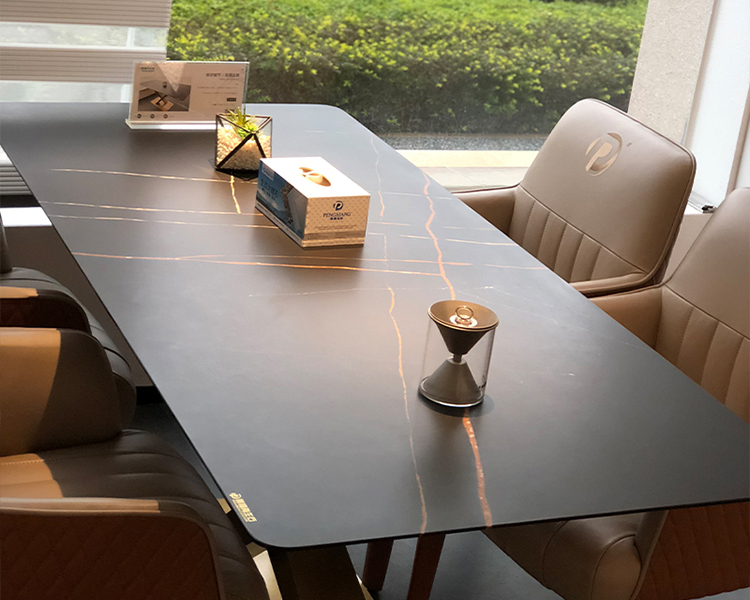 5048 Lauren Gold Black Quartz Countertops Manufacturer