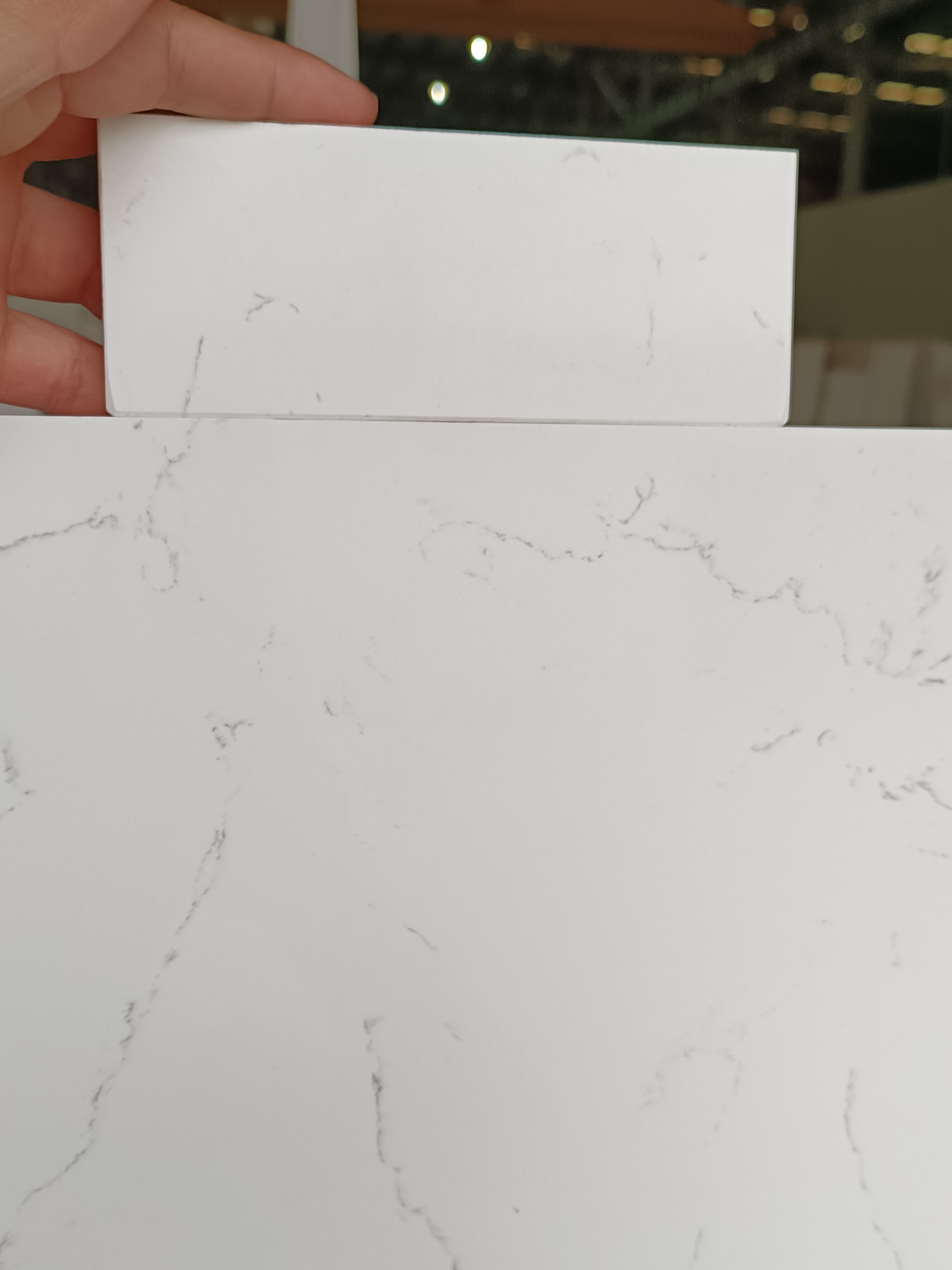 4047 Carrara Thread Marble Quartz Slab