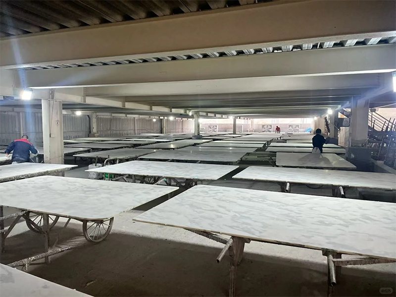 Premium Namibia Grand White Marble Slab & Tlies for Wall/ Flooring